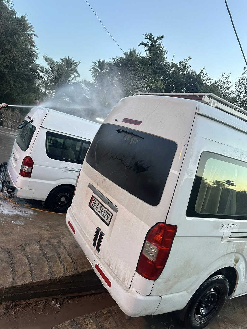 سلام عليكم جنبي مديل 14سياره حلوه وجاهزه بيه تل حيضات بسيطه سيره مكينه وكير وكسن مكفولات دوشمه وكاعيه وتنته 
تبريد شغال يم ابو المسيب باب كهربائي سوبايه جاهزه السياره سعر ١٢٣ وبيه مجال حك الجيه وتدللون مكان طويريج وهاذه الرقم *********** /***********
