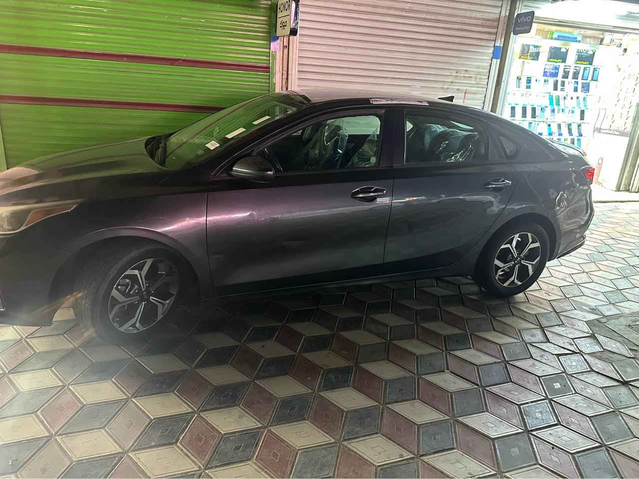 السلام عليكم فورتي موديل 2021 رقم بصره معوقين باقي سنه وتصير حره عندي وكاله ام الباركود سياره بيها جاملغ صبغ وطرف البنيد بدون دواخل يعني السياره قطعه وحده مكينه دوش السياره كفاله كير مكينه حداديه تبريد مابيها كل نقص مكاني بصره عشار السعر123 وبيها كلش قليل مجال *********** Singapore
