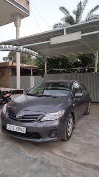 كورلا 2013 خليجي محرك 1600 سياره جاهزه من كلشي خير من الله ماتصرف عليه...