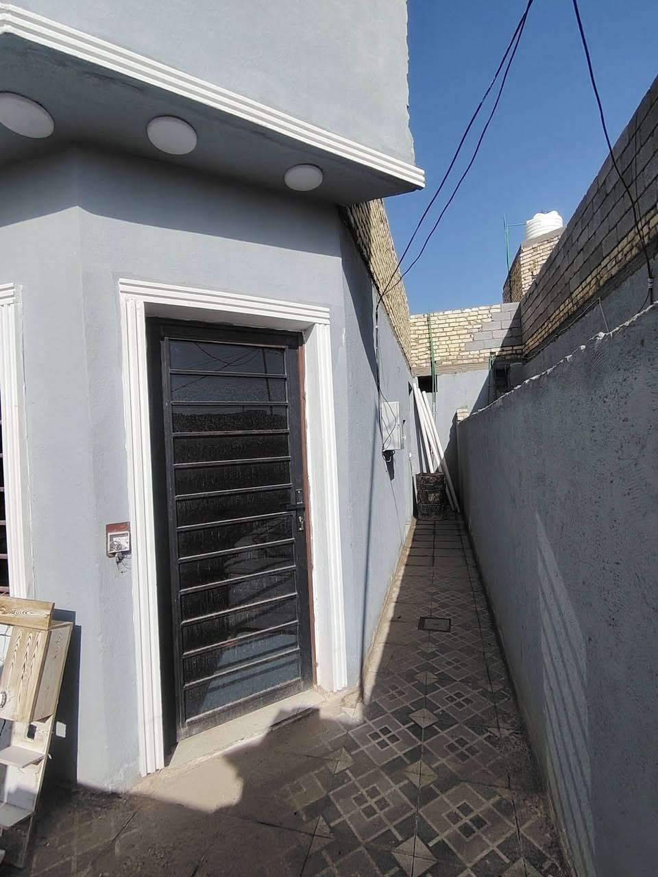 مشتمل للبيع كوت حي الحكيم شارع معارض بيت شريجي او محطة الواسطي مساحه 100متر5×××20 بناء طابوك سكف صب حديث غير مسكون
يتكون من... غرفة نوم... هول... مطبخ... استقبال.. مجمع صحيات.... كراج........
#للاستفسار_مرجعة_مكتب_الريان_الاستثمار_العقار_
كوت_حي الحكيم شارع علاء غريب او قرب أسواق باب الحارة 
بإدارة حسين ابوسند الركابي 
***********
