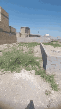 سلام عليكم 
قطعة ارض للبيع  زراعي سند ٢٥  تحويل مباشر  
   المكان  نعمانيه  قرب سيطرة الالبان  
               مجمع ام البنين  
المساحه 200  {20×10》 شارع  تبليط  عرض 15  متر    
          

                          ***********
