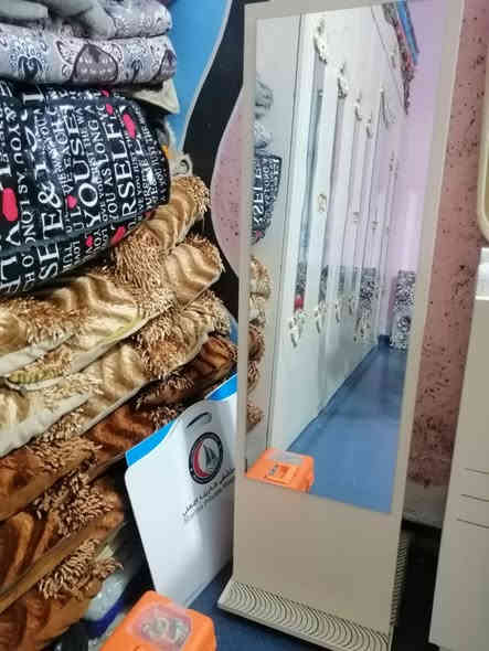 السلام عليكم غرفتين نوم تركيات مستخدمات ٣ اشهر كل غرفة تتكون من ٧ قطع سعر الغرفة ٧٥٠ الف مكاني بغداد/المدائن اي استفسار المراسلة ع هذا الرقم بي واتساب ***********
