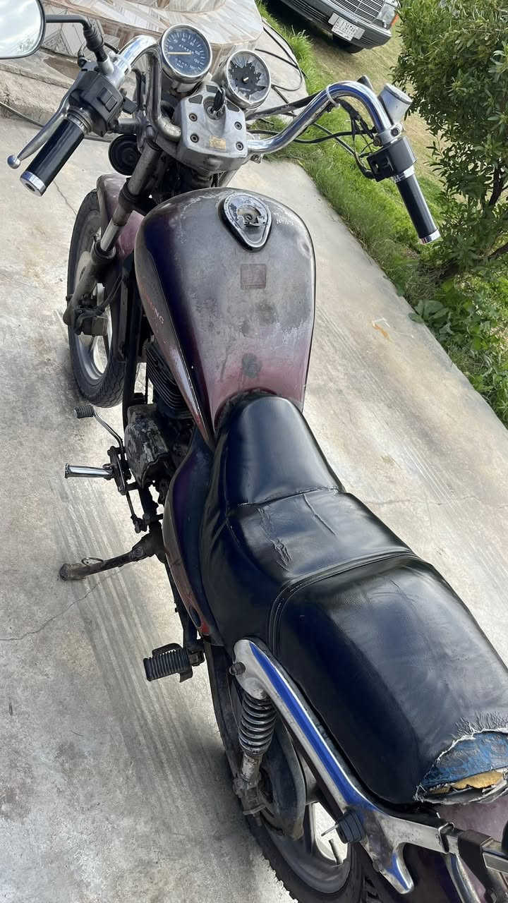 سلام عليكم موطور هارلي 2ولف للبيع مكينه خير من الله سعر 275وبي مجال بصيط وهاذه رقمي ***********
