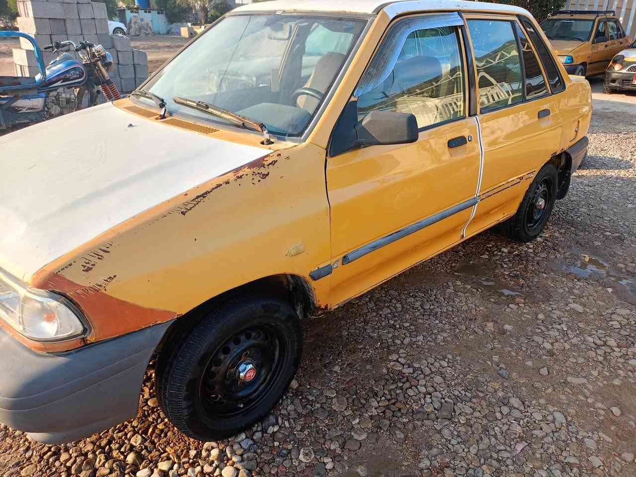 السلام عليكم سايبه للبيع 2009 سياره جاهزه اي نقص       ما بيها رقم بغداد السعر 18 ورقه العنوان واسط العزيزية الاتصال ع رقم الهاتف ***********
