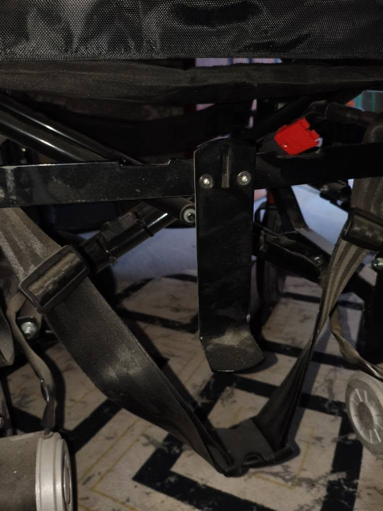 كرسي كهربائيّ مستعمل شهر نضيف شاحنه موجوده  للتواصل *********** السعر 550 البصرة, العراق
