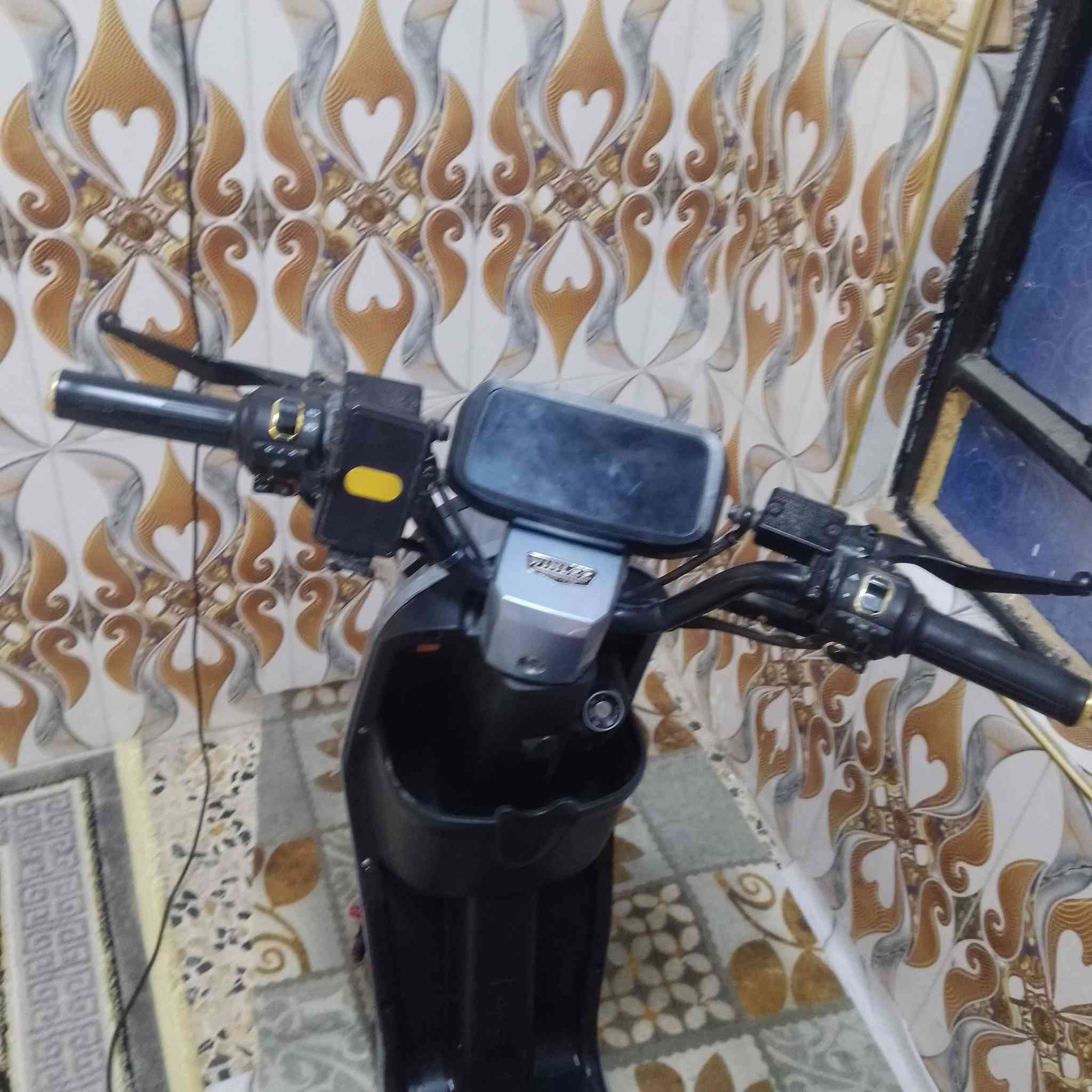 ار 9 جديده 
26موديل  

بصمه وكارت  وسويج 

بطارية 22

السعر 500

الزبير


**إذا كنت صاحب هذا الإعلان وتريد حذفه لأي سبب، رجاءا أرسل رسالة إلى الدعم الفني**