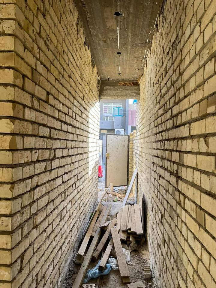 سلام عليكم بيت هيكل اللبيع المساحه 100 متر بناء درجه أولى زراعي نهايت اربع شوارع بل شارع مال سكله رضا الركابي رابع فرع ع ايسره كاع ستار الطوكه النفطيه سند 25 السعر 85 وبي مجال ***********
