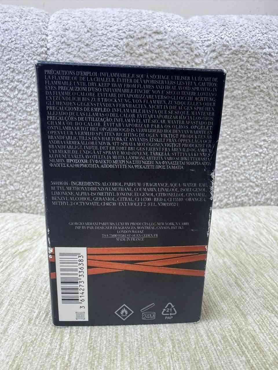 سترونجر وذ يو ( ابسلوتلي ) اخذته قبل فتره وما استخدمته ولا رشه بس فتحته من الباكيت مثل ما تشوفو متروس
وهسه ماعرف سعره قيم واخذ مكاني بغداد الاعظميه
***********
