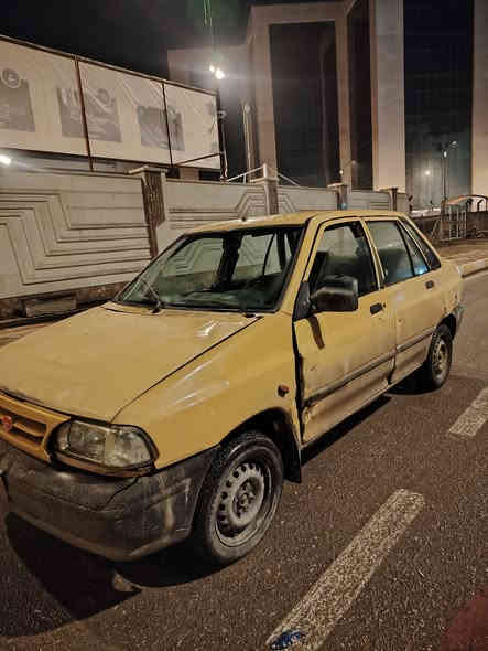 السلام عليكم سايبا للبيع كوم حديد مكفولة سرقة وعشاير ودولة السيارة تعمل وتسير مكينة وكير نظيفات كهربائيات شغالة داينمو جديد صطاب اكسنات جدد السعر 10 ورقات وبيها مجال لشراي مكان السيارة الناصرية حي سومر قرب عمارة ماجد
 اتصال ***********
