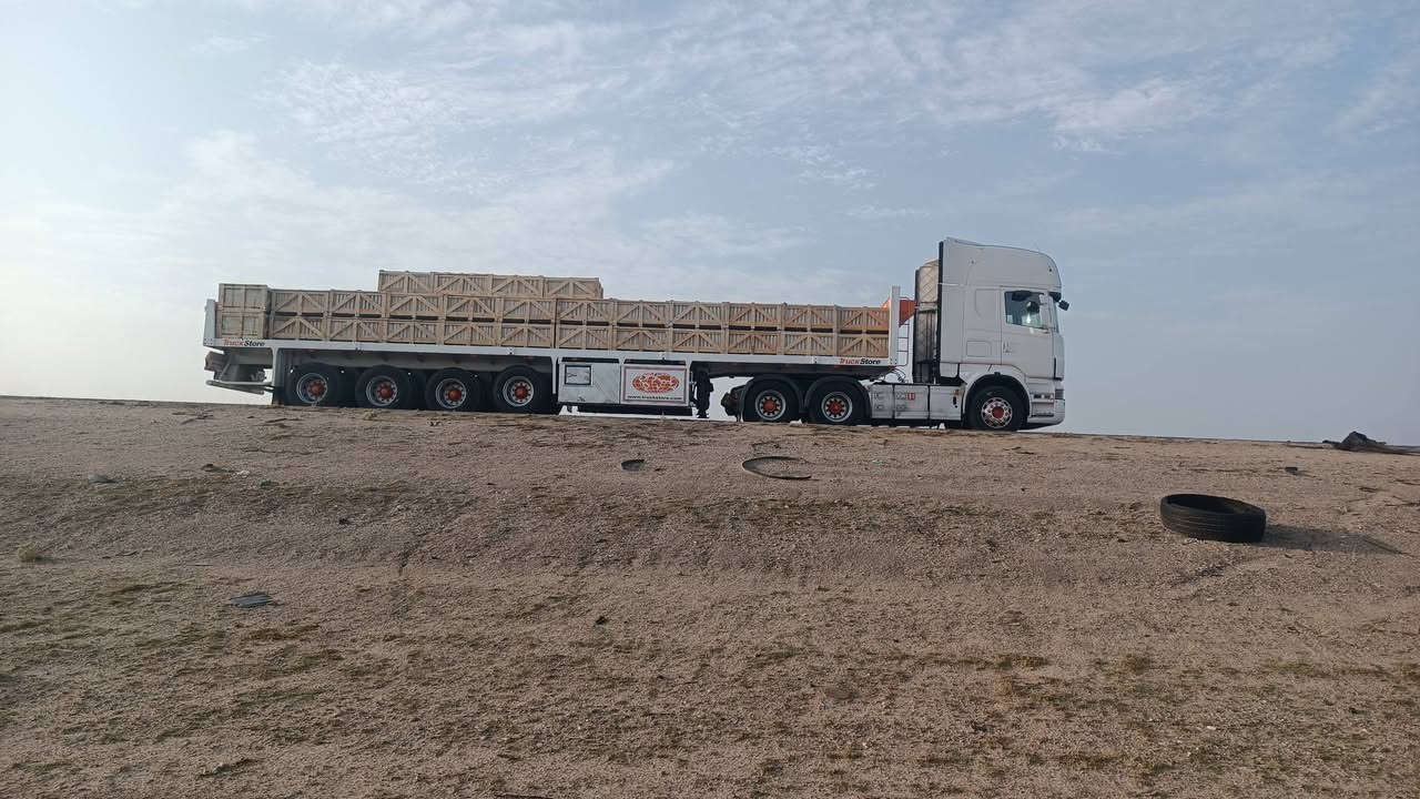 عربانه حداديه جوبلس 4 رفاع تخم تاير طول 13و60. ***********
