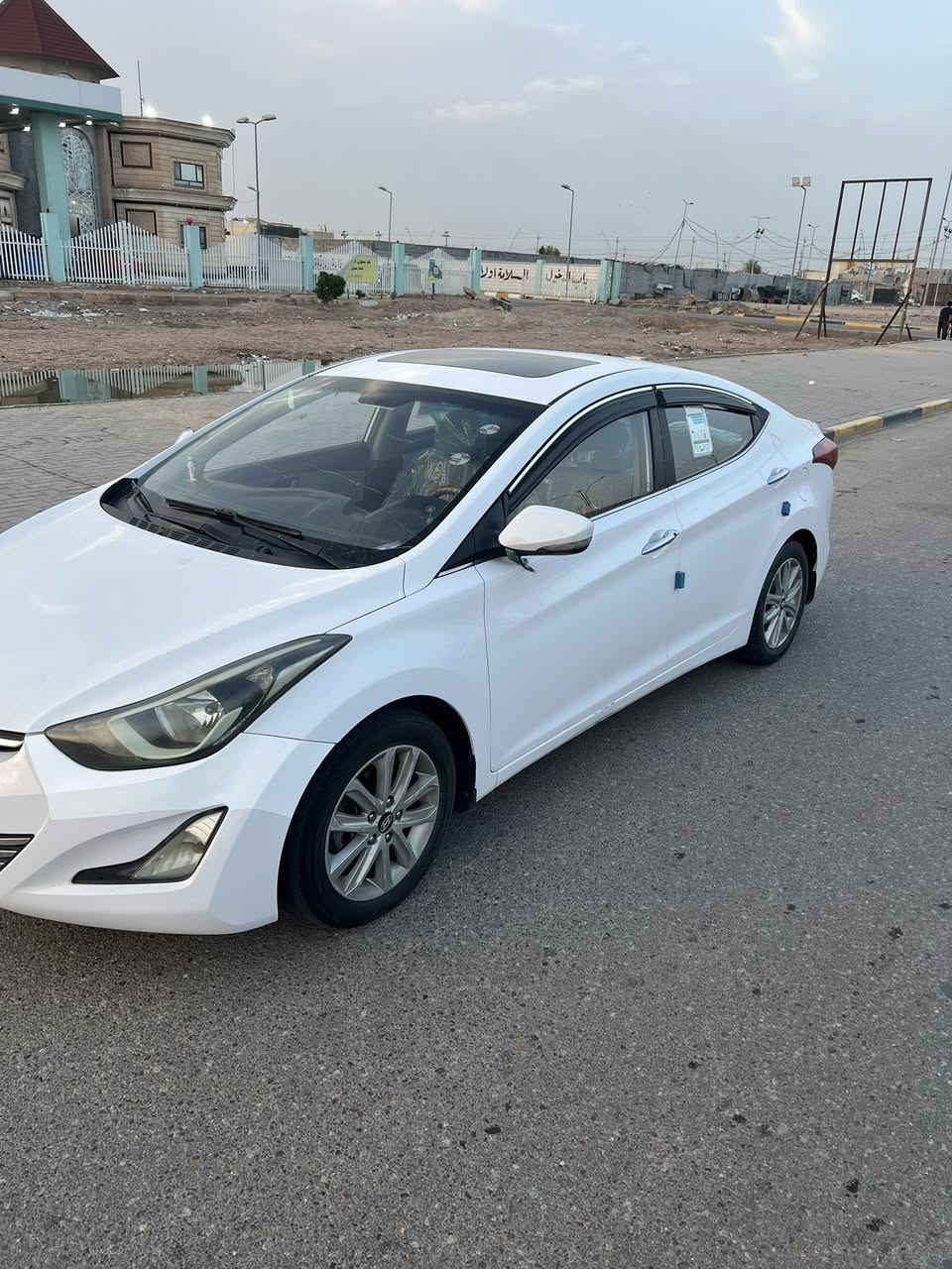 السلام عليكم
النترا ٢٠١٦ خليجي كفالة عامة بيها شوية بارد بطرف الباب يم الجاملغ الكدام مكينة بيها خيط تبخير خفيف ستوه بدة سيارة خير من الله تخم تايرات حدادية جديدة تبريد ثلج السيارة بأسمي السعر ١٢٥ و بيها مجال بسيط للشراي عنوان بصرة الرقم ***********
