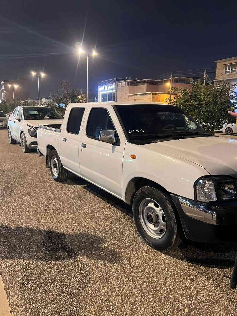 السلام عليكم للبيع نيسان موديل 2013رقم سليمانيه مكفوله عدا صبغ نص جاملغ جهت السايق الاتصال عله الرقم *********** مكاني النجف الاشرف
