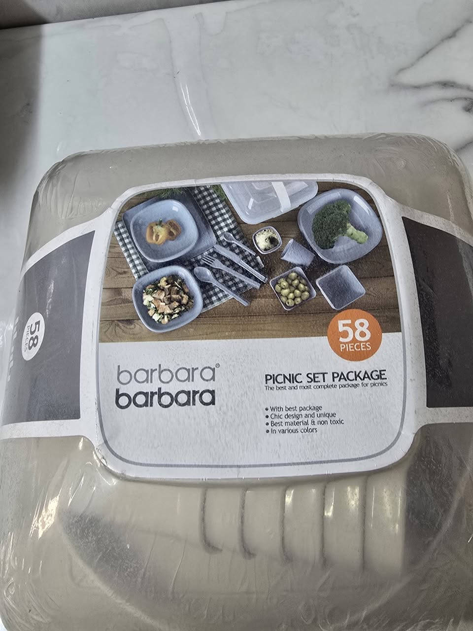 حافظه  تحتوي على 58 قطعه  مال سفرات   متوفر لون  رصاصي سعر القطعه 12


**إذا كنت صاحب هذا الإعلان وتريد حذفه لأي سبب، رجاءا أرسل رسالة إلى الدعم الفني**