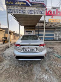 كورلا للبيع 2022امريكي ضرر بابين وتبديل بلادي بدون صبغ لون سلفر رقم بغ...