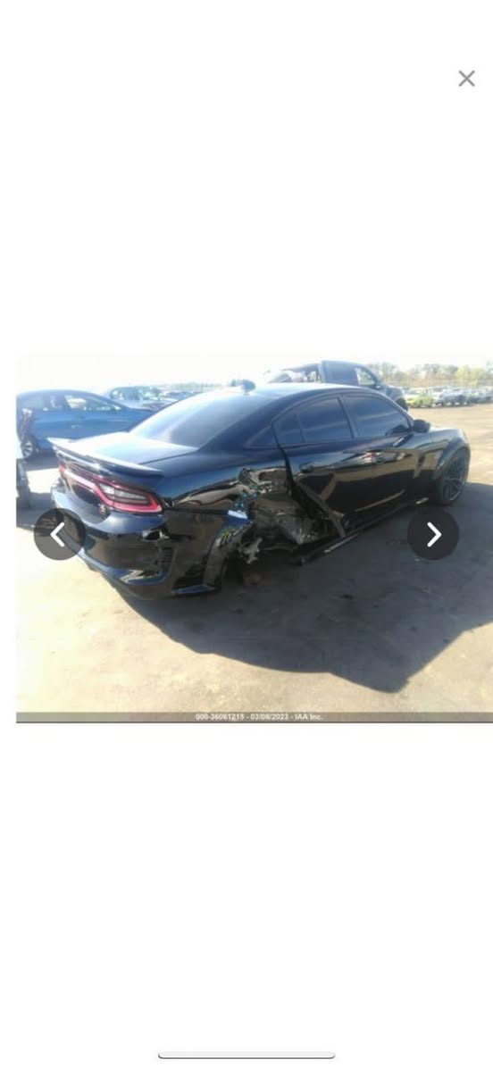 سكات باك وايد بدي اصل موديل 21 ماشيه 55 الف مكينه كير مكفول حادثها مثل ما موضح بالصوره باب مرجع بارد صبغ فقط هلال جوه الباب بدون ايرباك جاهزه من كل النواحي برمجه وكماليات ومغلفه ppf السيارة بأسمي 
السعر 32 الف 
للاستفسار ***********
