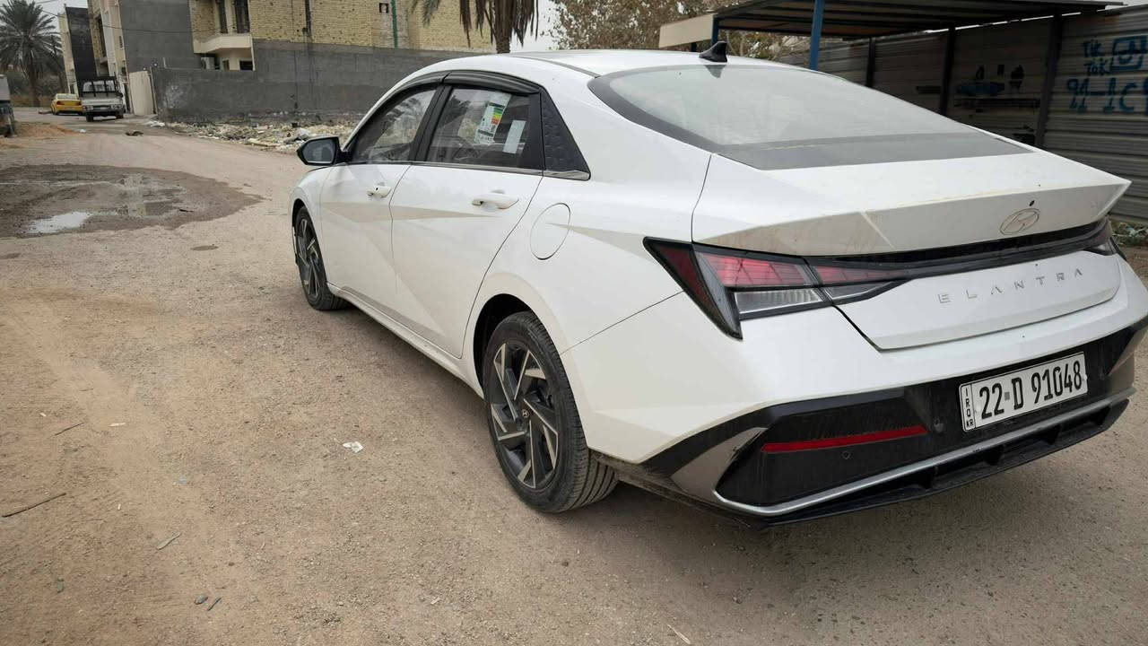 للبيع فقط موديل 2024
تجمع صيني 
 ماشيه 34 رقم اربيل تحويل مباشر
السعر 140 وبيها مجال بسيط
فقط بيها صبغ بالدوسه ع كد باب
فول مواصفات
العنوان بغداد الدورة
***********
***********
