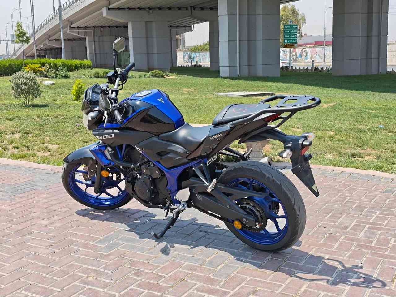 دراجة ياماها MT 03
موديل حديث 2020
 ياباني اصلي
الدراجة حجم 321 
مكينة 500cc
بدون رقم بدون اوراق دخول جديد
السعر 28 ورقة وبي مجال
الدراجة موجودة بالموصل الايسر
الشراي يتصل على الرقم ***********
