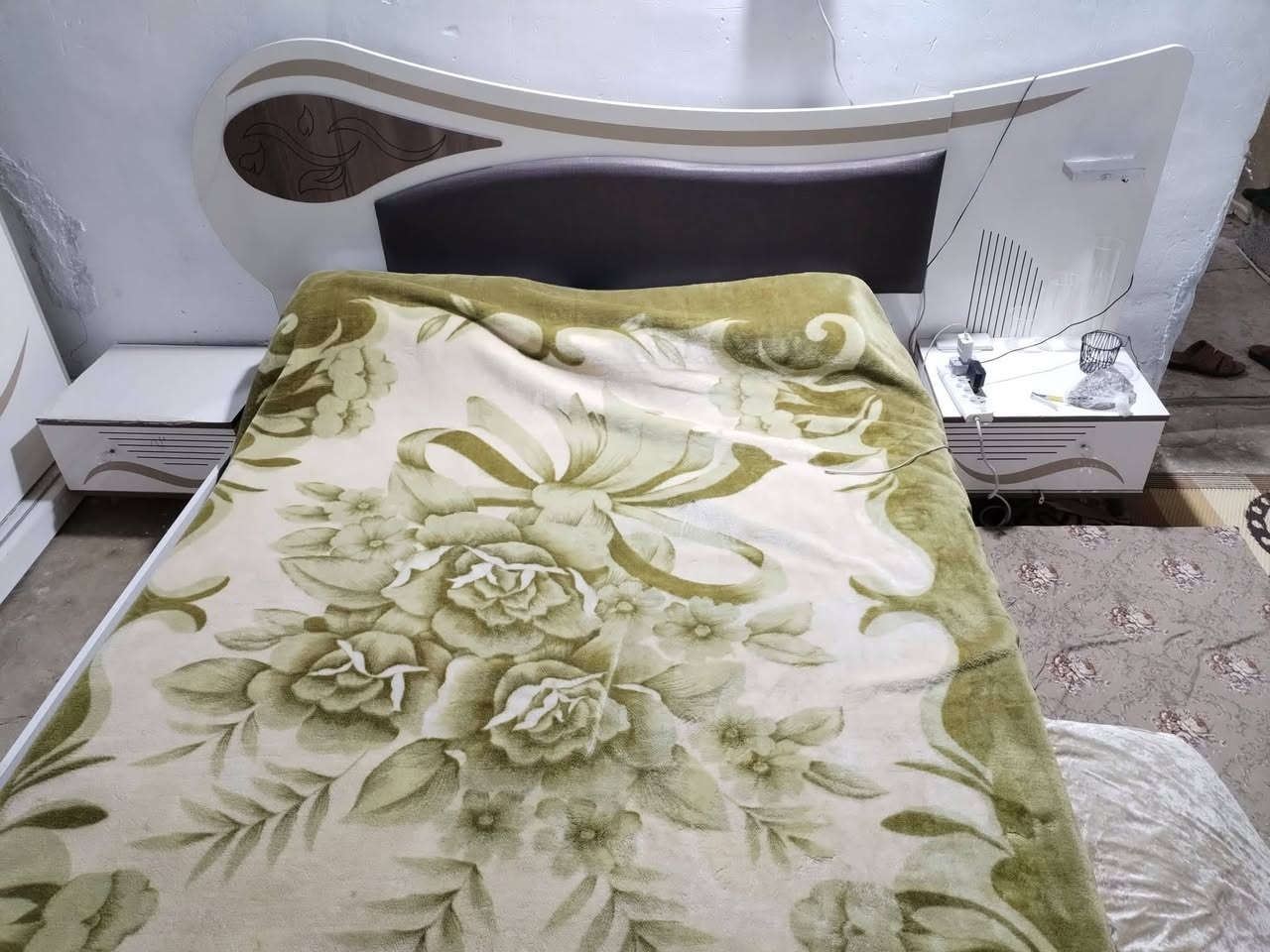 اسلام عليكم
للبيع غرفه خشاب مستعمله تركي سعر ( 200الف بيها مجال)
كاونتر المنيوم مستعمل  نضيف سعره ( 180الف وبي مجال)
العنوان أربيل بير داوود


**إذا كنت صاحب هذا الإعلان وتريد حذفه لأي سبب، رجاءا أرسل رسالة إلى الدعم الفني**