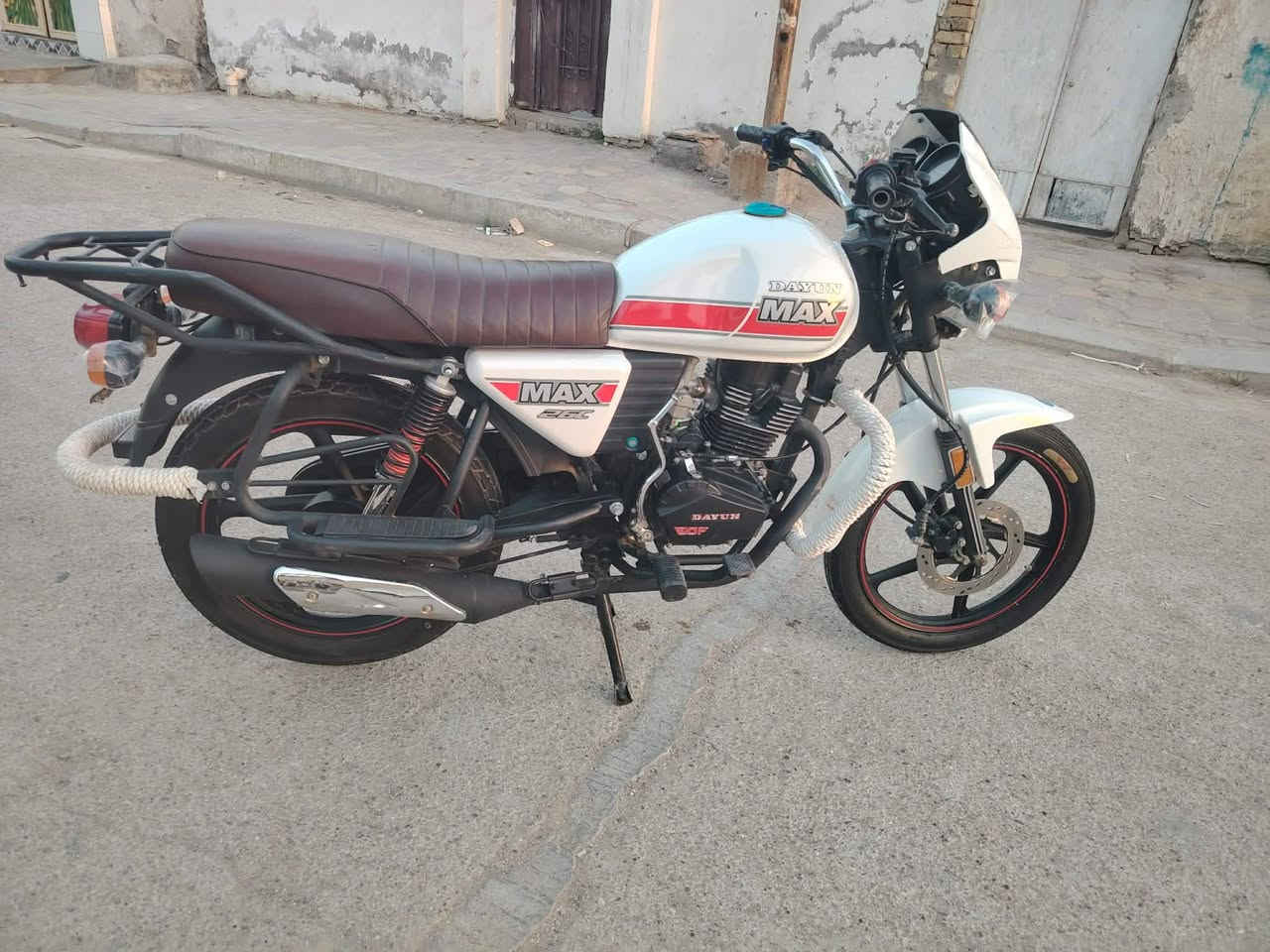 دايوان ماكس 2022 كفالة عامة اوراق اصولي بمليون و450 شراي اتصل *********** بكان واسط كوت قضاء الحي
