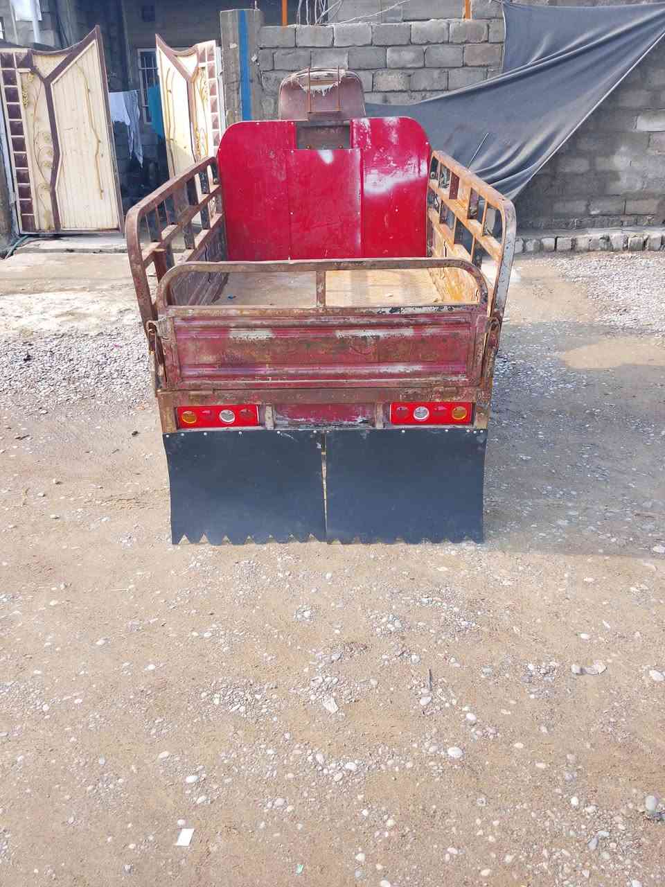 ستوته للبيع موديل 17محرك17منفيس شاصي باج كهربائيات سلف كلو شغال السعر ٨٠٠ المكان حي صدام ***********
