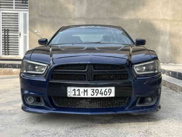 جارجر للبيع 
مديل 2013
عداد 260
اللون نيلي 
رقم بغداد نكليزي بأسمي مداور مباشر 
سياره بيها تبديل جاملغ وبنيد . بدون دواخل
  والباب الخلفي جزء بصبغ فقط 
مكينه ٣٦٠٠ 
كير عصه 
السعر 140 
مكاني نجف أبوصخير 
***********@إشارة
