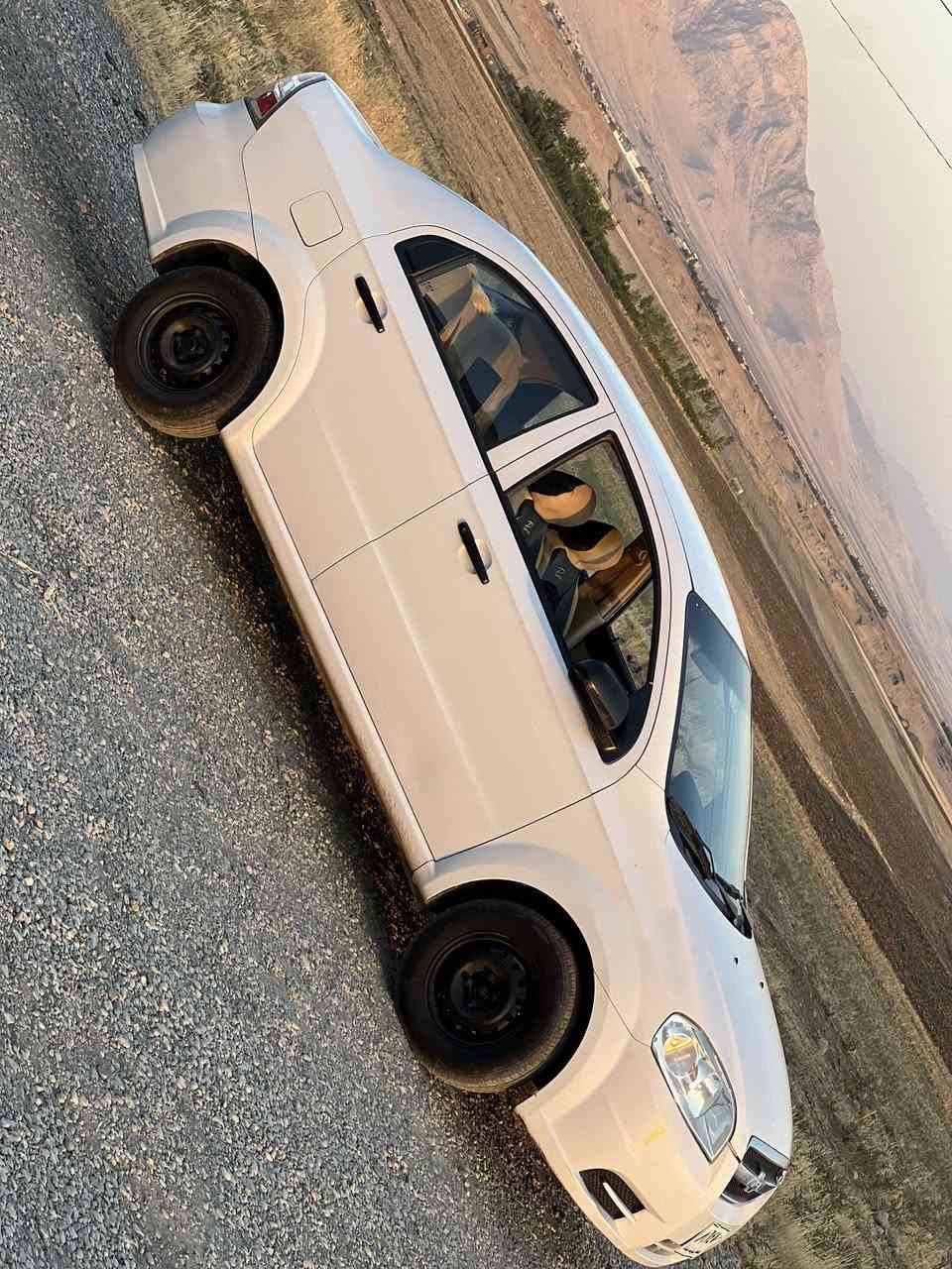 ...﷽ ...

shofrlet aveo
جۆری سەیارە/شۆفلێت ئەڤیۆ
مۆدێل /٢٠١١ ئارم 
گێڕو مەکینیەی بیلاد 
گێڕ عادی
کارەبای کامل مەزبوت 
تەبرید لەسەر سویج
تاقم تایەو ویلی عادی بیلادی لۆک
تەقەو ڕەقەی بەشەرت
ناوی نمونە هەیکەلی جوان
سەیارەیەکی بێمەسرەفە ماڵی فەقیرە *********** رانية, السليمانية
