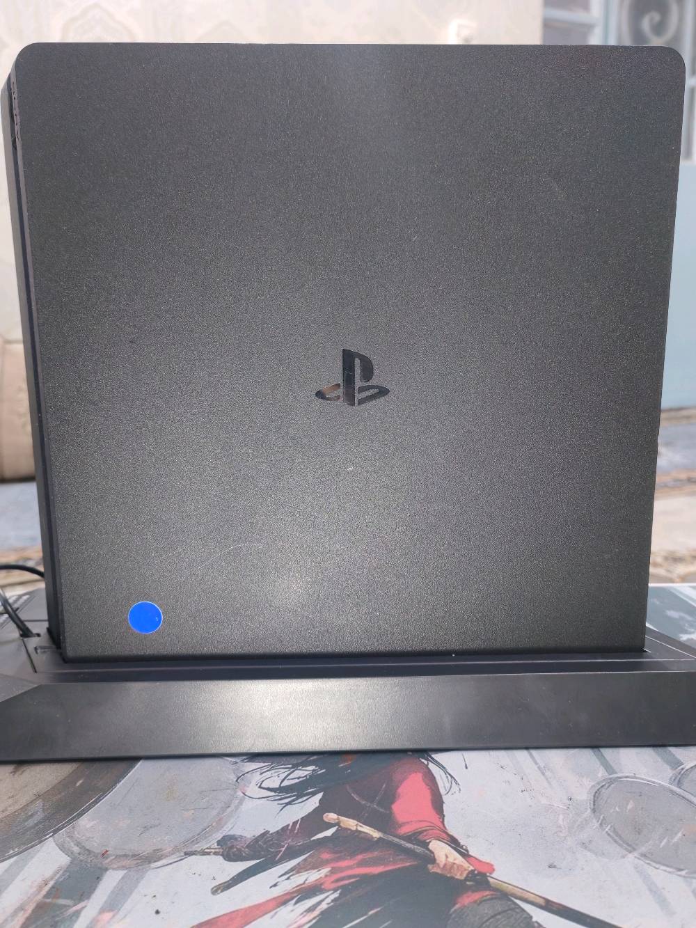 السلام عليكم ورحمة الله وبركاتة
بلي فور مهكر... ذاكره 500كيكه... نضام 12.52... كامل ملحقات 2جوستك.. ومبرد.. وكارتون.. بلي نضيف امانت الله. العنوان كربلاء حي الحر 
للستفسار خاص او عله الرقم... ***********
