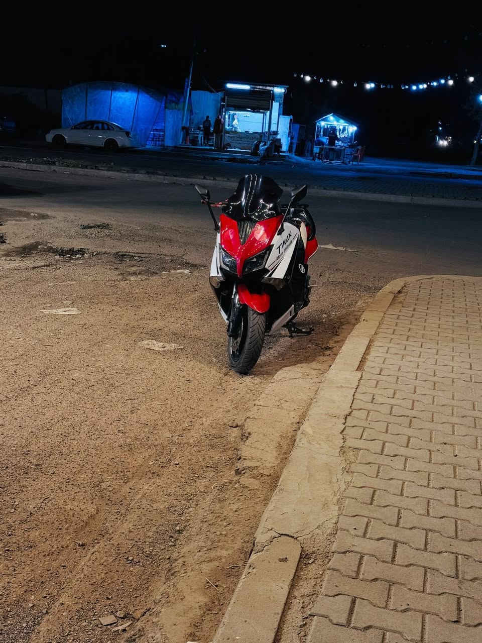 السلام عليكم دراجه تي ماكس موديل 2017 دراجه حلوه وتخبل ماشاء الله شلعله تشك الكلع معدل الي بالك اذا مو 180 ترجع الدراجه للبيع مكلف بل نشر رقم صاحب الدراجه ***********عنونه مدينة الصدر
