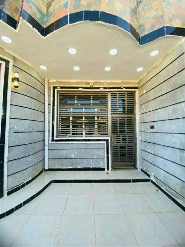 السعر 165 وبيه مجال دار للبيع مساحه 200 متر بناء حديث 2024 كونكريت جديد موقع الجمعيات الثانيه خلف محطه الوقود طابو صرف يتحول بأسم المشتري مباشر كامل من جميع النواحي رقم صاحب الدار***********
