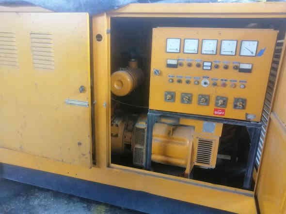 مولده للبيع فوركسن ،( 70kv) كي في 
نظافه 90٪بالمئه، وضع شركه 
موصل صناعه وادي عكاب للاستفسار الاتصال على الرقم 
***********
او على الرقم ***********
