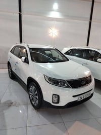 وبركاته سورنتو للبيع 2014 كلين بدون اي ظرر ولاصبغ نص فول تشغيل بصمة بص...