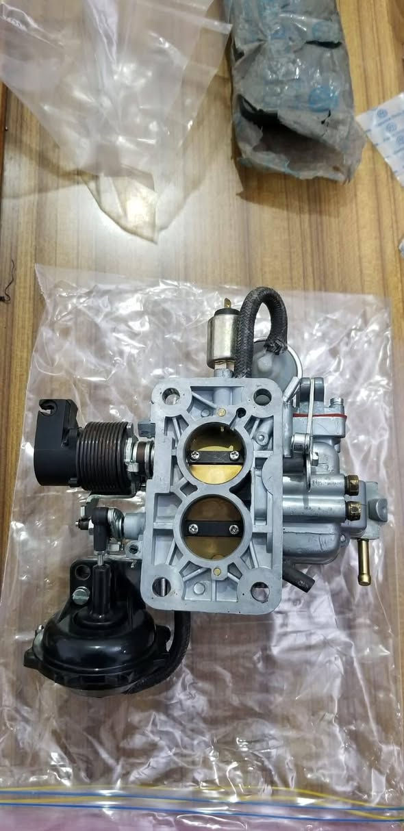 كابريتر  تجاري مستخدم كلش قليل نظافة 100‎%‎
شراي راسلني وتساب ***********
