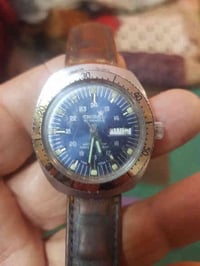 اخوان ساعه اوتماتيك نصب اسويسري للبيع يوجد توصيل  07712390444