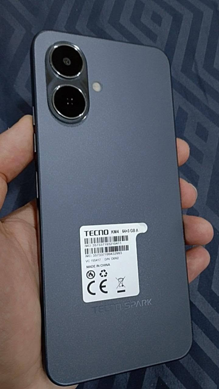 السلام عليكم للبيع جهاز TECNO SPARK Go 2 ذاكرة 64 مستخدم 5 اشهر نظيف بطارية 5000 استخدام يوم كامل بصمة اصبع + وجه شغال موجود كارتون وشاحنة الاصلية السعر 130 وبي مجال للطيبين 🌹

للتواصل رقمي *********** او مراسلة واتساب
