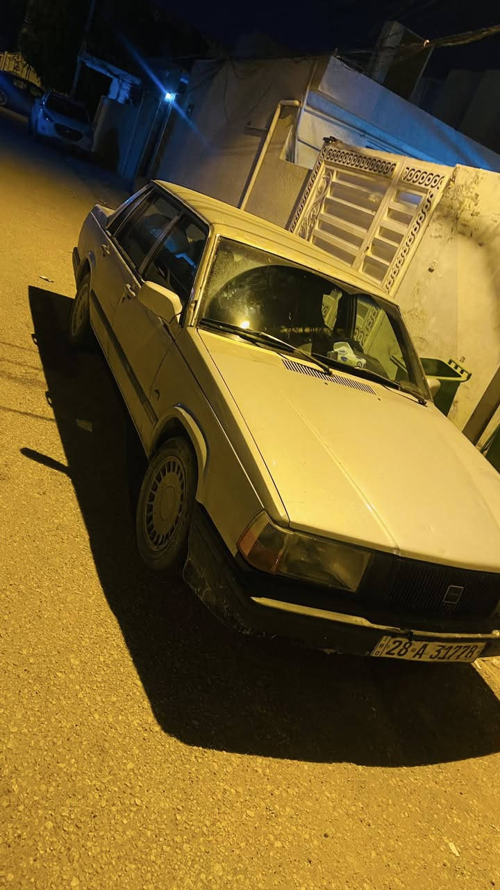 السلام عليكم سياره للبيع فولفو حجم 740 موديل 91 جاهزه مكينه مبدللها حاويه مكفولة من الخياس والضربه القوية سياره جاهز وحلوه 

***********
