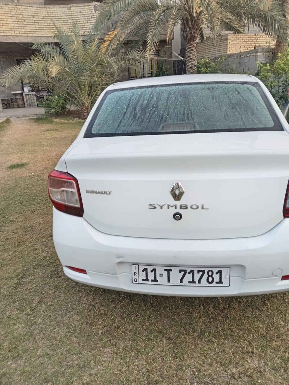 سلام عليكم توجد سياره نوع سمبول رينو موديل 16 رقم بغداد انكليزي دولي تحويل مباشر سنويه نهاية 🔚 29 السعر 66 وبيه مجال بسيط للاستفسار ***********

