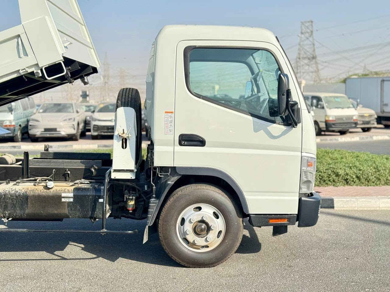 كنتر قلاب كويتي  قلاب قلاب ٢٠٢٦ 
ابو الجهاز الكهرباء 
السعر 50 مليون  مرقم بغداد  وبي مجال

العنوان بغداد البياع الشارع الثالث 
للإستفسار 
***********
