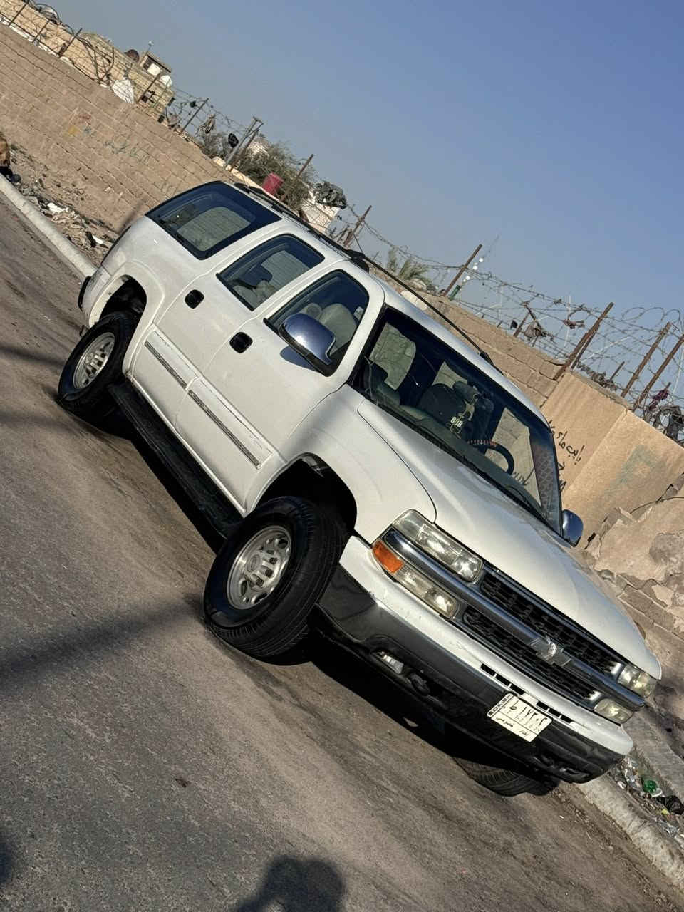 السلام عليكم الفينيه لبيع رقم بغداد تحويل ثاني يوم 2001 مكينه وكير بل كارتون كهربائيات كلها شغاله تخم تاير حداده جديده دواخلها حلوه بيع مستعجل السعر 58 العنوان البصرة الهاتف ***********
