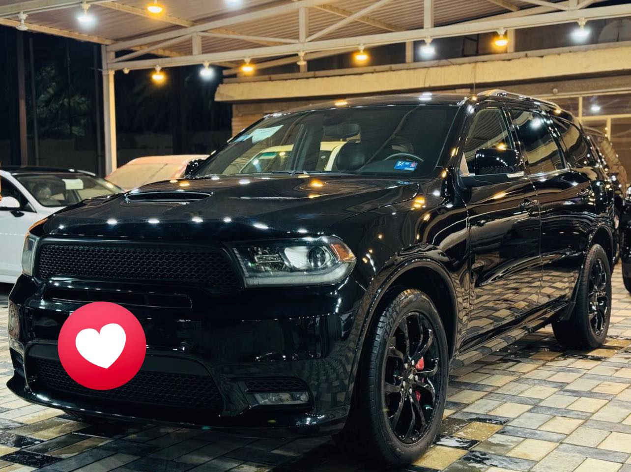 سلام عليكم ورحمة الله وبركاته
دوج دورنكو 2019 فول Gt ماشيه 118 الف ميل بدون حادث سرقه فقط ثلاث قطع بنيد وجاملغات  بدون ايرباك  رقم بغداد الماني مكاني نجف السعر 255 وبيه مجال بسيط رقم ***********
