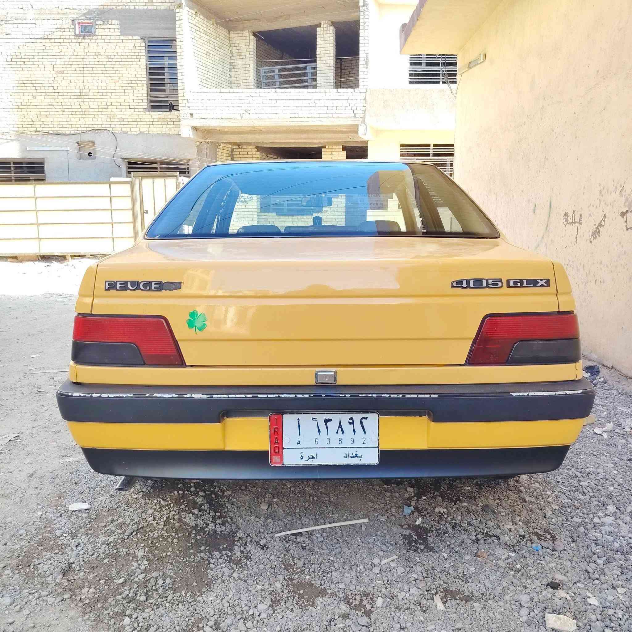 سلام عليكم بيجو مديل 11 امصفره هيئة وغرامات سنويه لل27  تحويل مباشر السياره مكفوله من ضربه وتبديل 
صبغ جاملغ خلفي بدون ضربه جديده وبل عافيه عل ياخذه لوك مكينه كير مكفولات كهربائيات كله شغاله عل ابلاد 
سنتر لوك شغال تبريد شغال شرط ثلج ❄ تخم تاير جديد
باتري جديد امدوشمه ارضيه وكشنات السياره ابلاديه غرفتهة 
جديده كلش ونصبتهة اتخبل ما مشتغله تكسي ابد 
عنواني بغداد الامين السعر 33$ وبيه مجال 

***********
