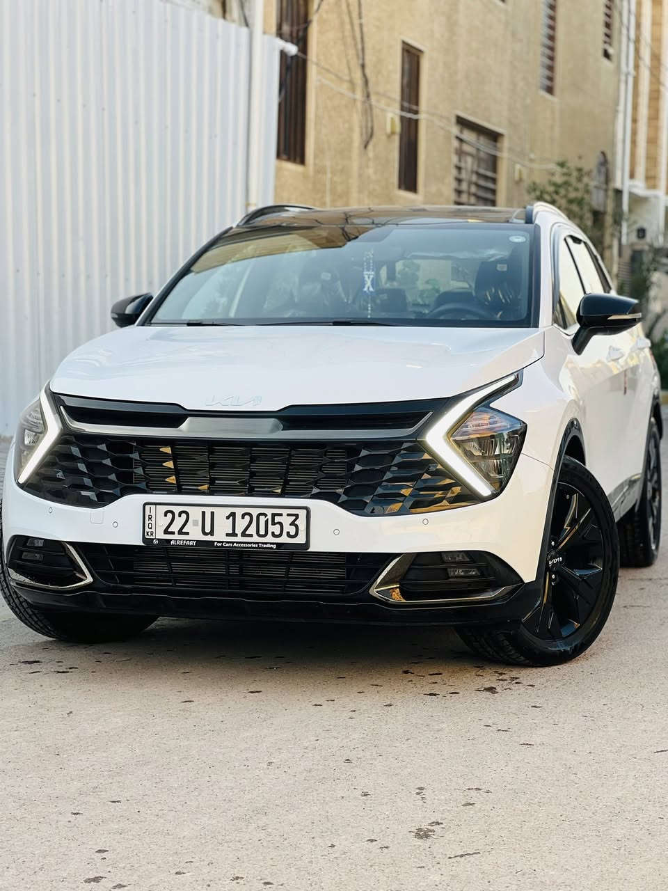 سبورتج بلاك ادشن خليجي 
موديل 2025
فول مواصفات 
بانوراما 
داخل لونين اسود زيتوني
ماشية ١٢ الف حقيقي 
سيارة كفالة عامة  
مطلعة على ايدي من شركة 
سايد بريك بصمة
كشن كهرباء 2 
تبريد بيانو 
تبريد قطعتن
جنطة كهرباء 
 ويل كاب اسود بلادي
حساس امامي خلفي 
رادر جانبي 
مكنية 2000 
هوت هولد 
رقم اربيل بسمي سنوية جديدة هزة جديد 
مكانً السياره. بغداد كم ساره 
السعر 245 
☎️***********📞
