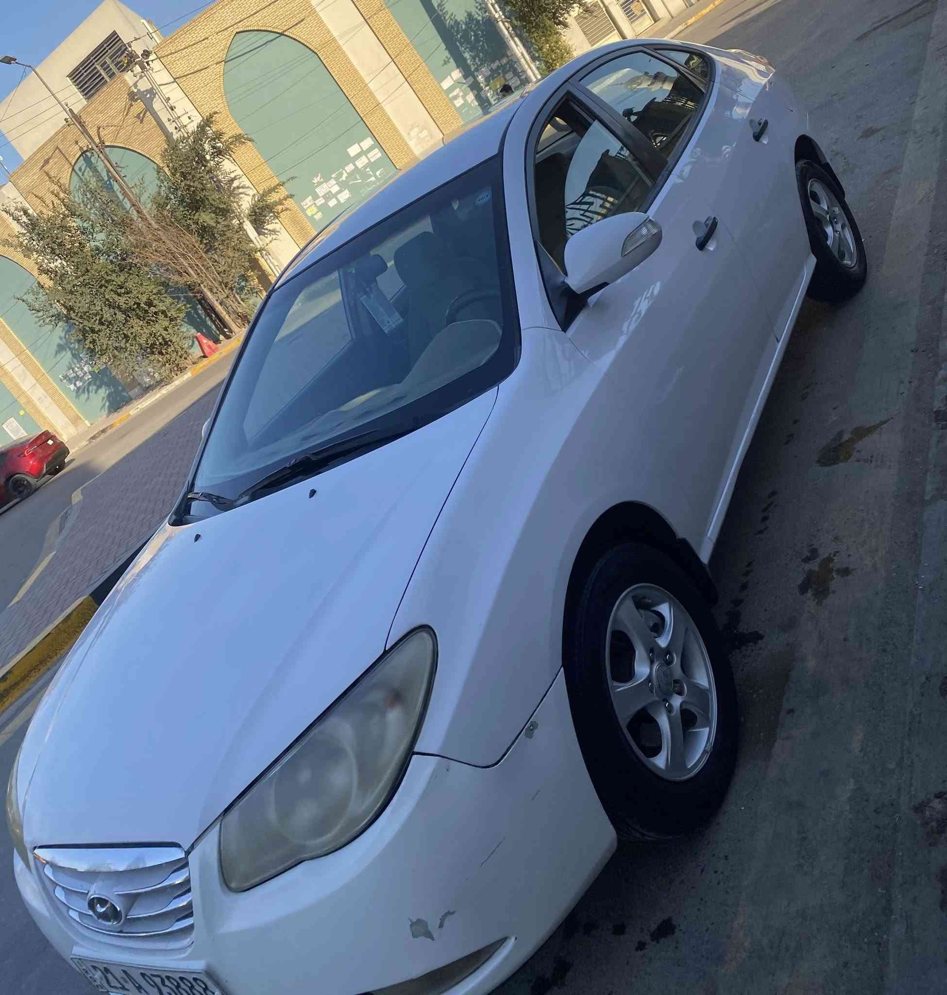 السلام عليكم
للبيع النترا ٢٠١١ خليجي 
محرك بيها خيط بخار. كير كفاله حداديه كفاله تخم تاير تبريد 
بيها ثلاث قطع رش فقط بدون حادث شرط بيها شويه بارد 
مكفوله السياره من. اي حادث 
رقم سليمانيه مميز 
مكان السيارة بغداد الاعظمية 
السعر ٩٢ 
***********
***********
