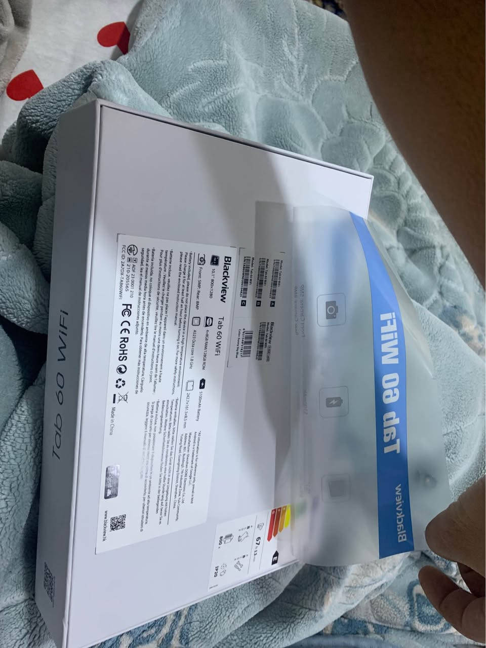 تاب بلاك فيو جديد صاله يومين من مشتري ذاكره ١٢٨ رام ٨ بطاريه ٥١٠٠ م ضمان ٢٠٠ يوم استبدال شاشه وضمان سنه صيانه حتا لزكه بعدني ما لازكها سعره ١٢٥ *********** البصرة, العراق
