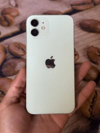 ايفون ١٢ • ٦٤ • بطاريه ١٠٠