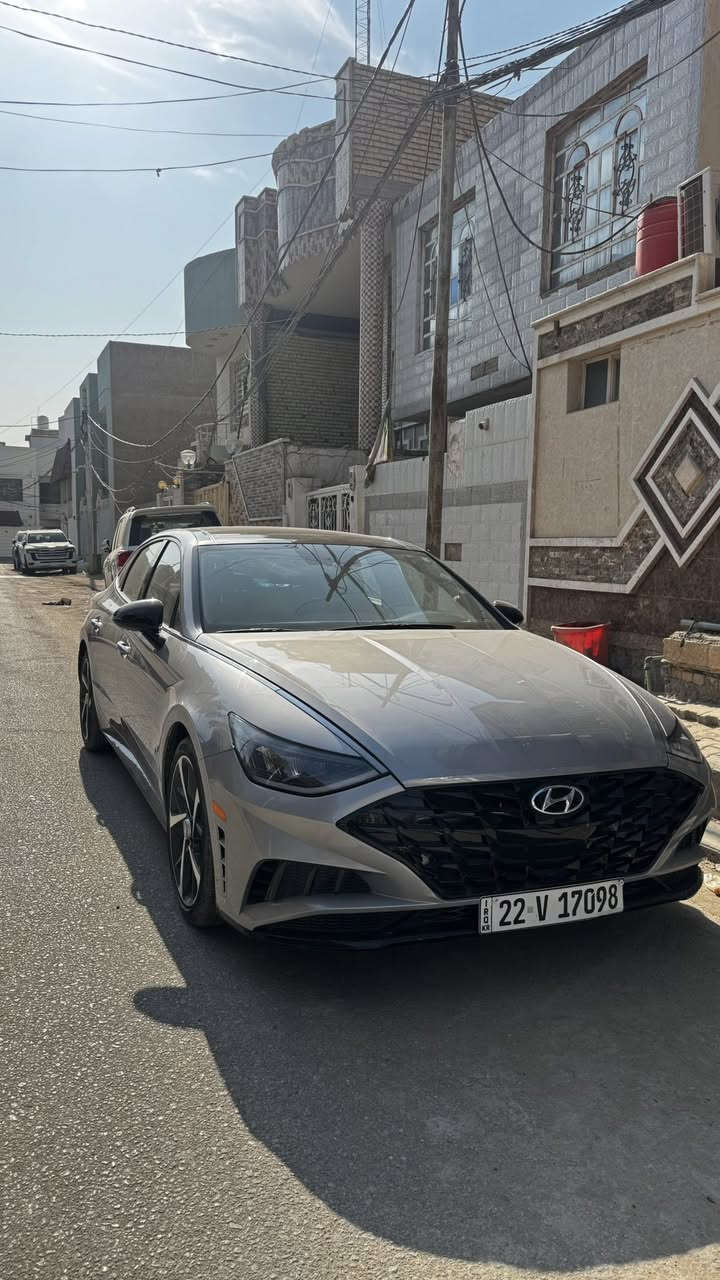 سوناتا للبيع موديل 2023 

فول مواصفات 
حادث خفيف بدون ايرباك قبق صندوك 
فول مواصفات بنوراما 
بصمة وتشغيل عن بعد 
قيادة ذاتية وتحديد مسار 
رادارات امامي خلفي 
كامرا خلفية 
كشنات تدفئة تبريد 
تحكم كشن السائق كهرباء 
شاشة حجم الكبير 
تبريد خلفي 
شاحن وايرلس 
هاند بريك دكمة واوتو هولد
حادث قبق صندوك موجود بالصور 
ماشية 25 
للاسفسار الاتصال على الرقم 
***********
