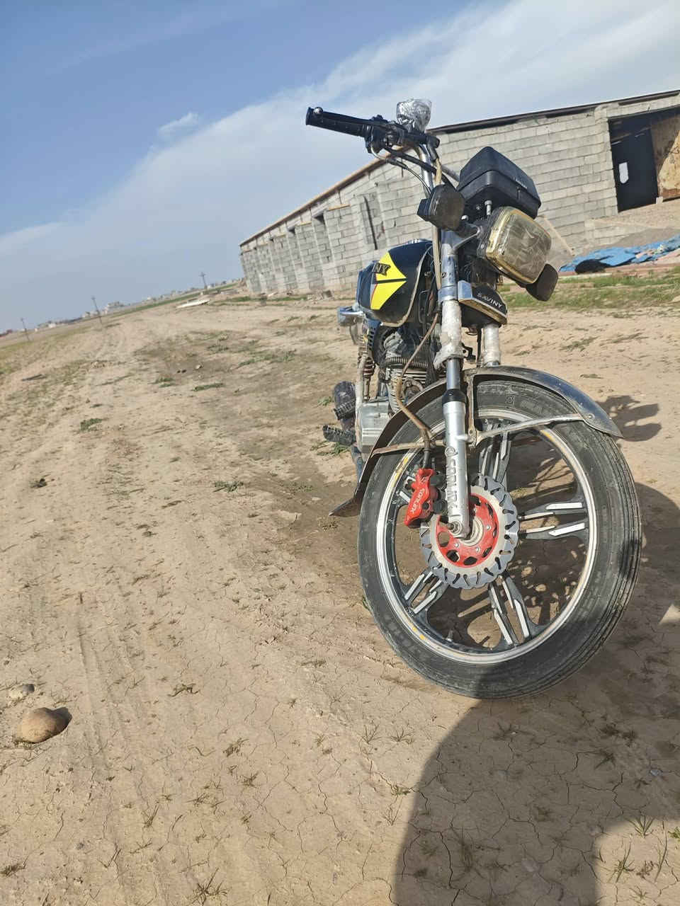 سلام عليكم ماطور سيفان سونك موديل 22 الماطور كلشي شغال بيه وما تصرف عليه شي  منفيس 
مالته موجود الماطور للبيع او ومراوس راسلني خاص!


**إذا كنت صاحب هذا الإعلان وتريد حذفه لأي سبب، رجاءا أرسل رسالة إلى الدعم الفني**