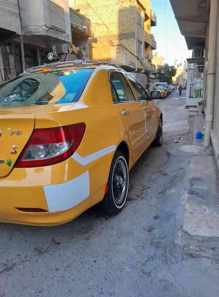 اسلام عليكم بي وايدي للبيع ٢٠١١مصبوغه فرن عام بيها جاملغ خلفي سياره جاهزه من كلشي مكانبغداد الاعظميه السعر ٥٥$ غير متواجد على الفيس هاتف *********** تخم تاير دوشمه تخم وياله
