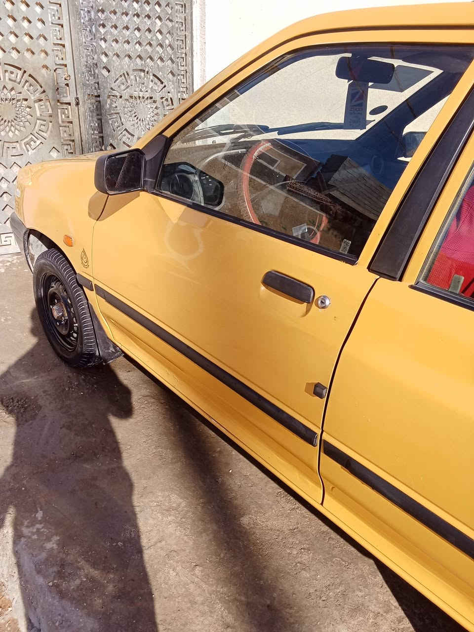 سلام عليكم شباب سايبه 2014 كير ومكينه كفاله تبريد شغال صدر امامي خلفي جديد صاعده هزه  تخم تاير جديد سياره ما ذب عليهه ربع هيئه وغرامات مصفره السياره خير من الله السعر 32 وبيهه مجال مكاني بغداد مدينه الصدر رقمي ***********
