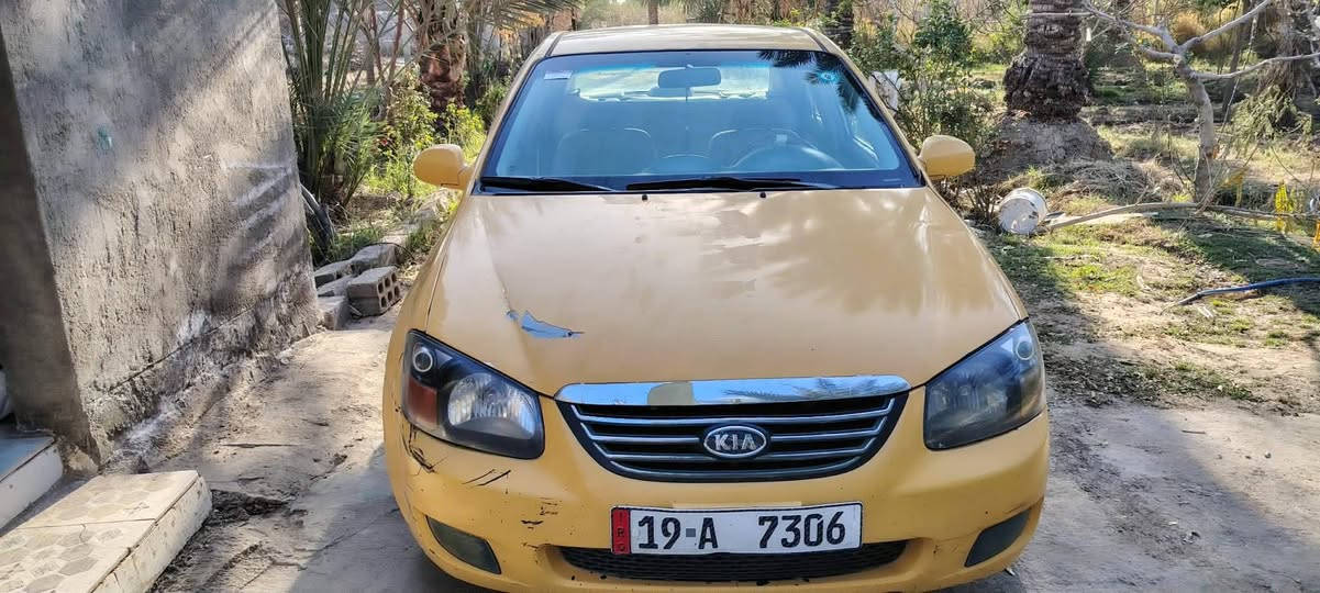 السلام عليكم سيراتو ٢٠٠٧ امريكي بيه قطعه مبدله جاملغ خلفي  دواخل كير محرك  مكفولات حداديه تخم تاير رقم كربلاء دولي السياره جاهزه السعر 69 و بيه مجال لاستفسار *********** مكاني بابل الابراهيميه
