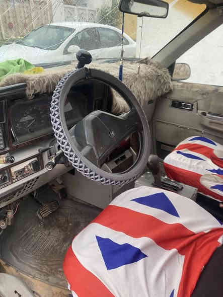 سياره دوج كرفان موديل 88 للبيع او مراوس  25 ورقه وبيها مجال  محرك كورلا  السياره موجوده بالعماره  ***********
